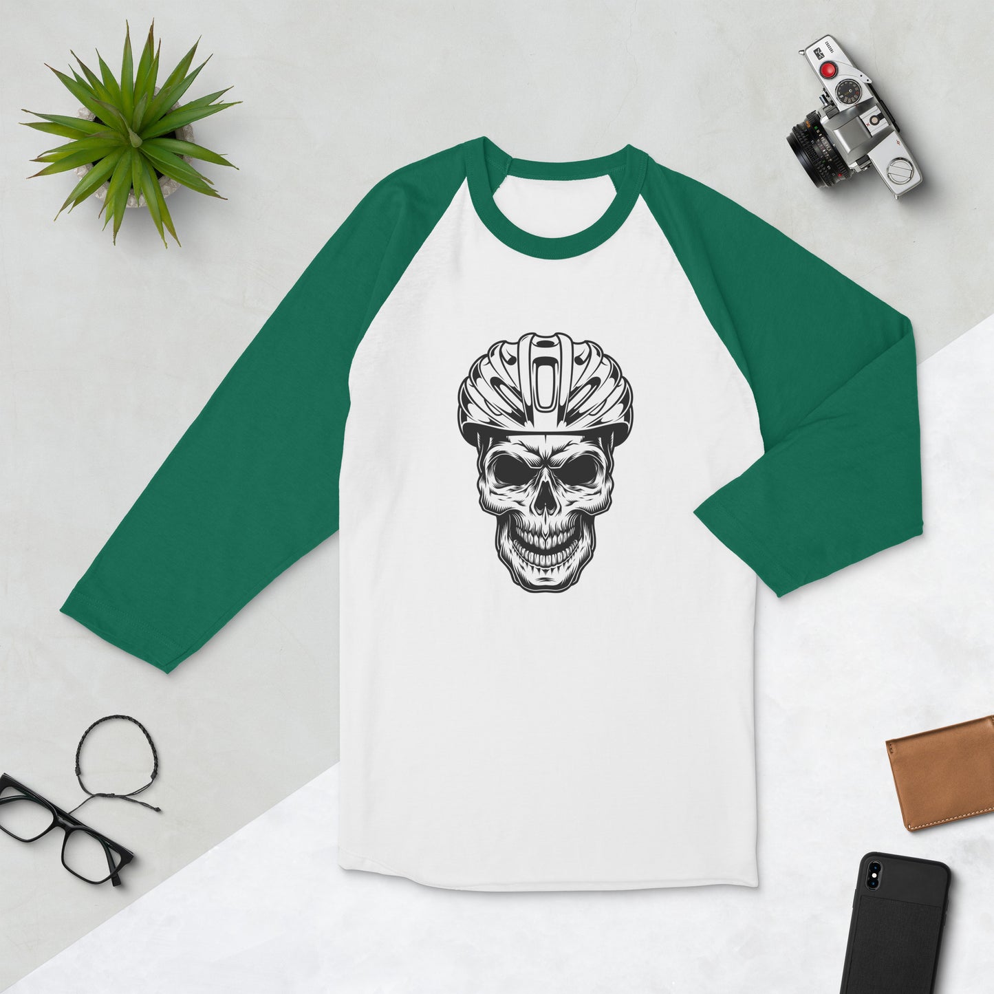 3/4 sleeve raglan shirt